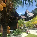 Poolside Hill Villa Retreat