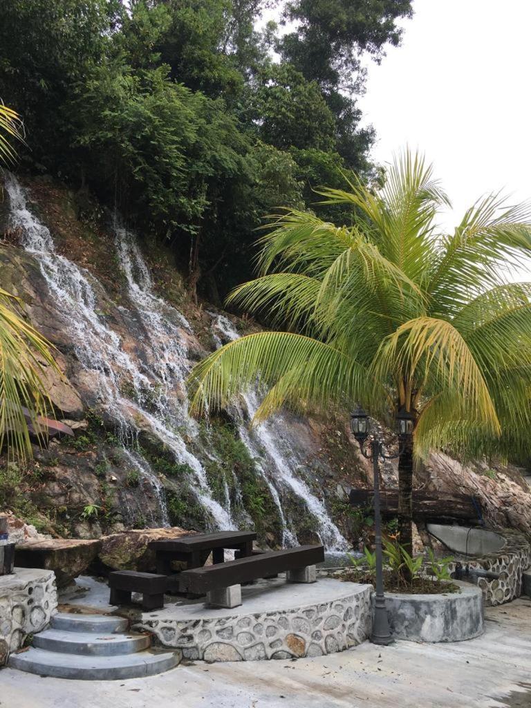 Rumah percutian Poolside Hill Retreat *